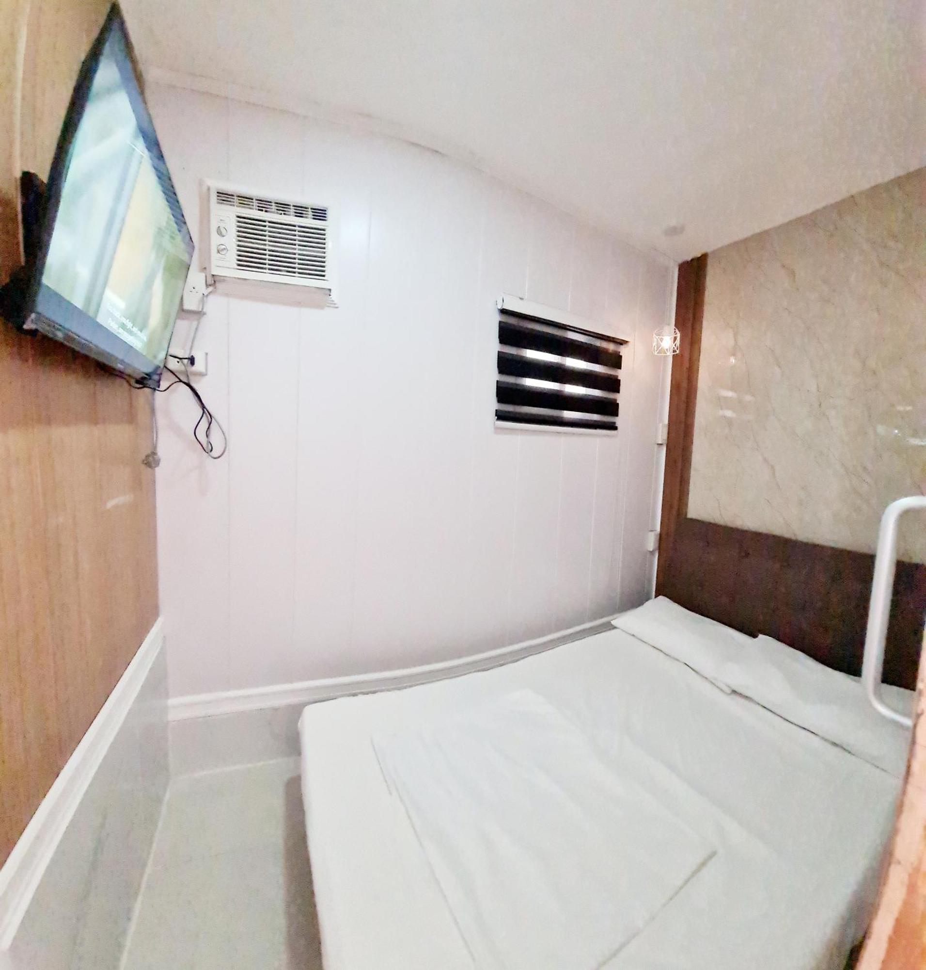 Dasma Lofts Hotel Near Dela Salle Dasma Dasmarinas Esterno foto