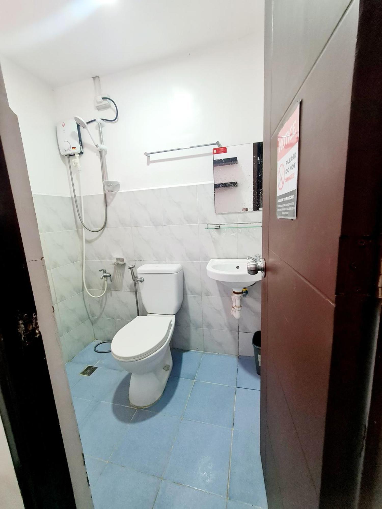 Dasma Lofts Hotel Near Dela Salle Dasma Dasmarinas Esterno foto