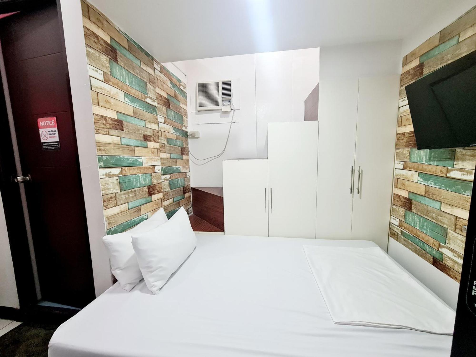 Dasma Lofts Hotel Near Dela Salle Dasma Dasmarinas Esterno foto