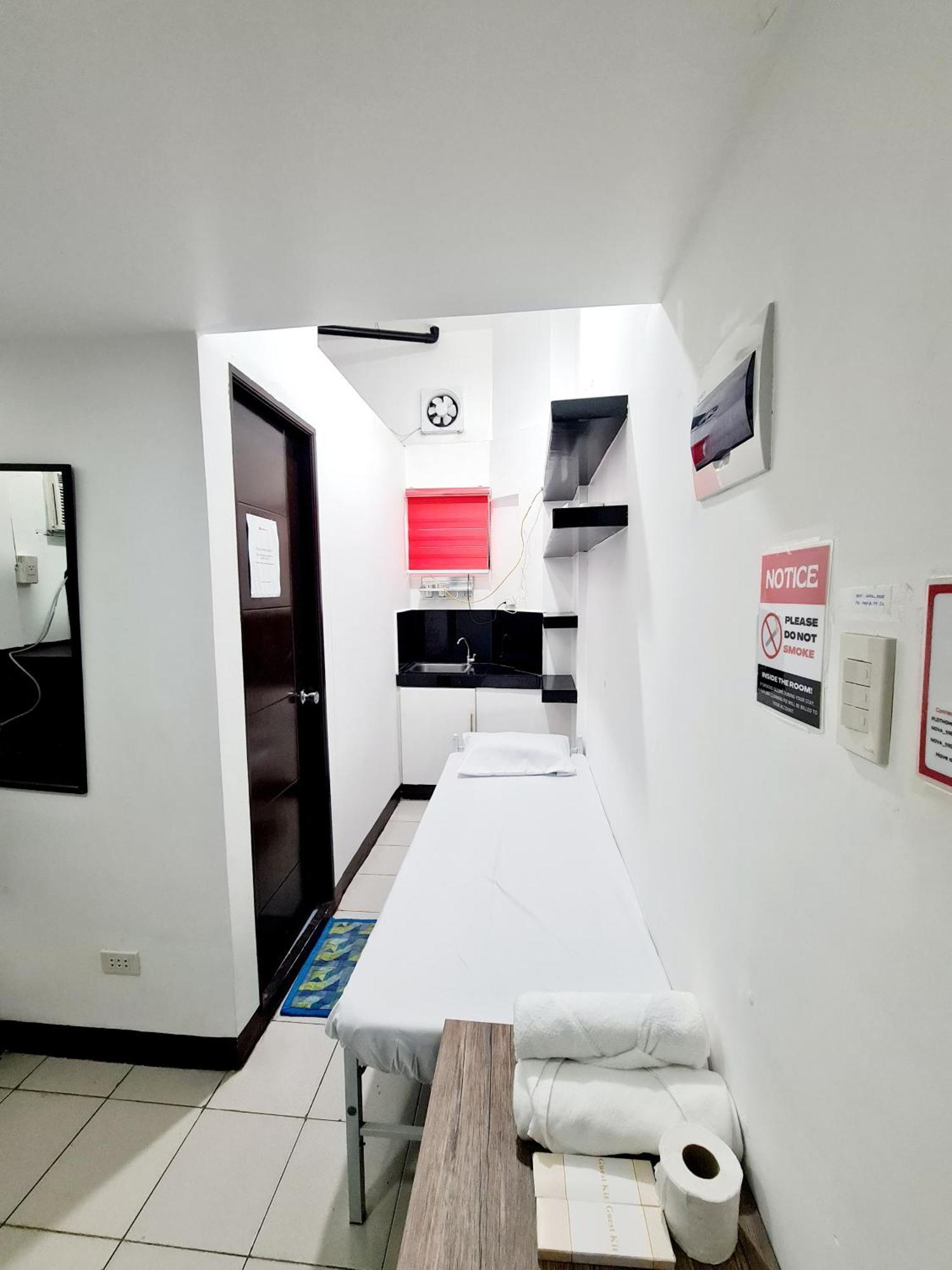 Dasma Lofts Hotel Near Dela Salle Dasma Dasmarinas Esterno foto